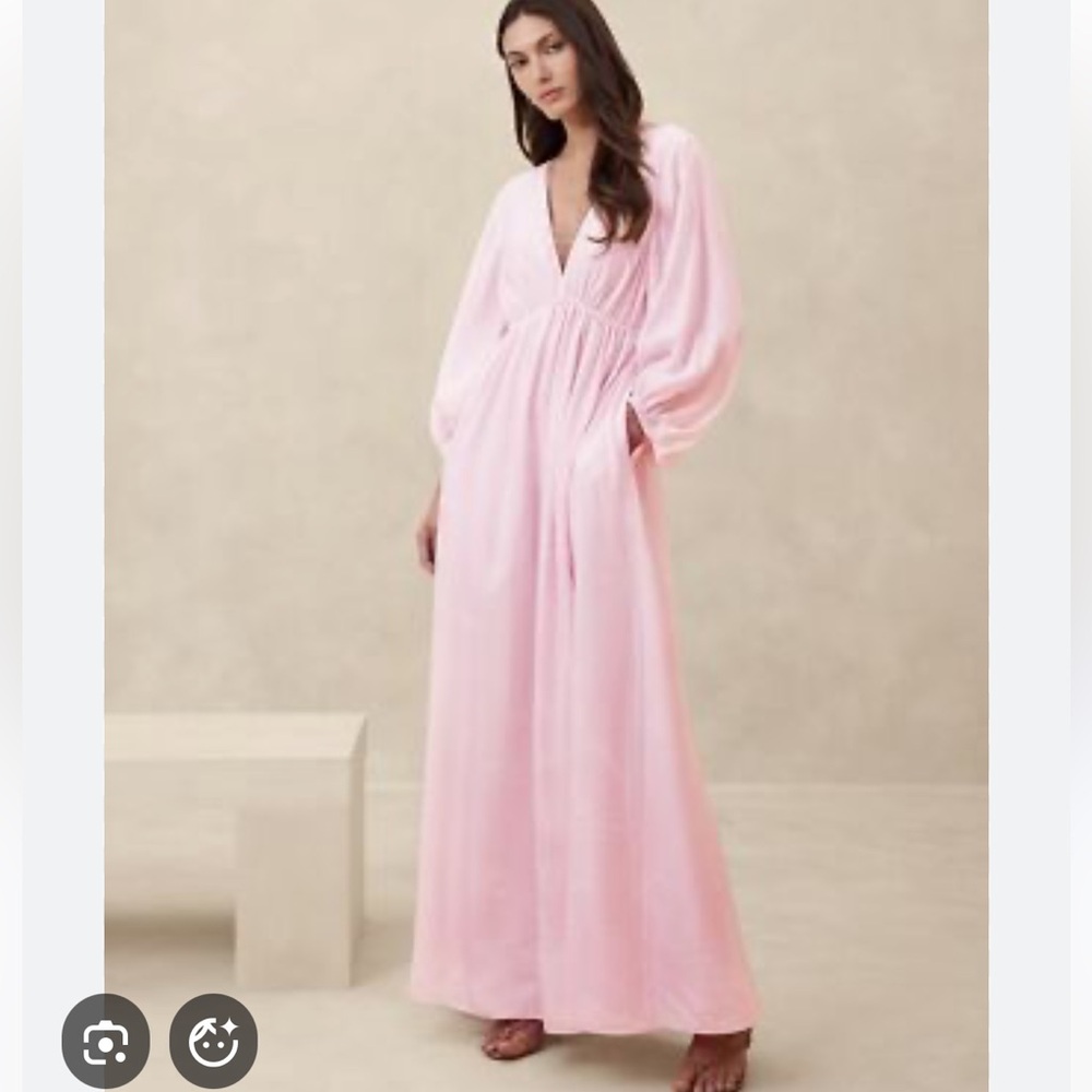 Banana Republic Silk Habotai Backless Maxi Dress Blush Pink V‑Neck Maxi Dress